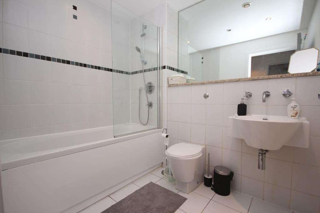 Apartment Lovely 1 Bed, Located In The Heart Of Birmingham